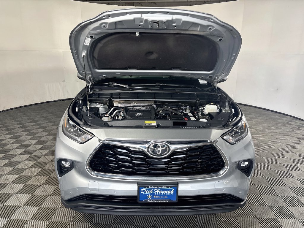 Used 2023 Silver Toyota Limited image 23