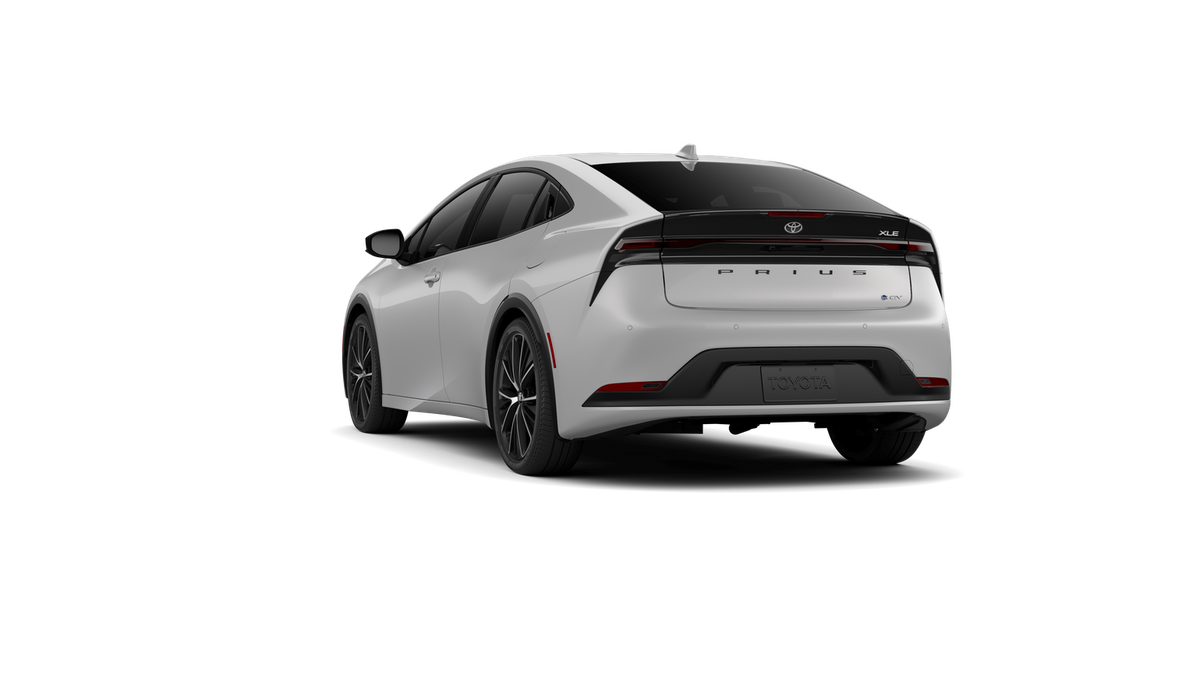 New 2026 Cutting Edge Toyota XLE image 33
