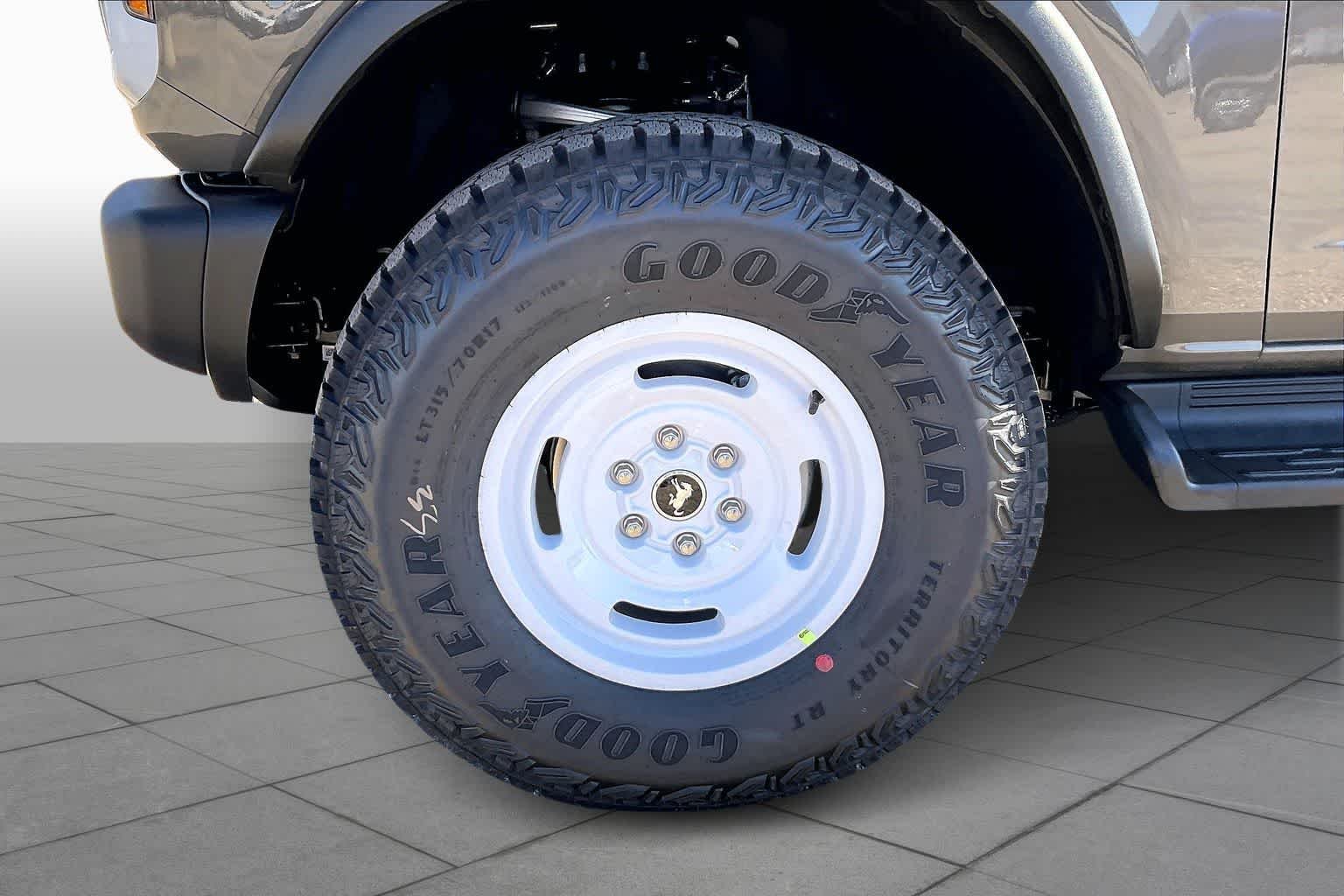 2026 Ford Bronco 4-Door Heritage Editon - Photo 11