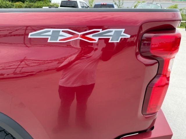 Used 2020 Cajun Red Tintcoat Chevrolet LT image 6