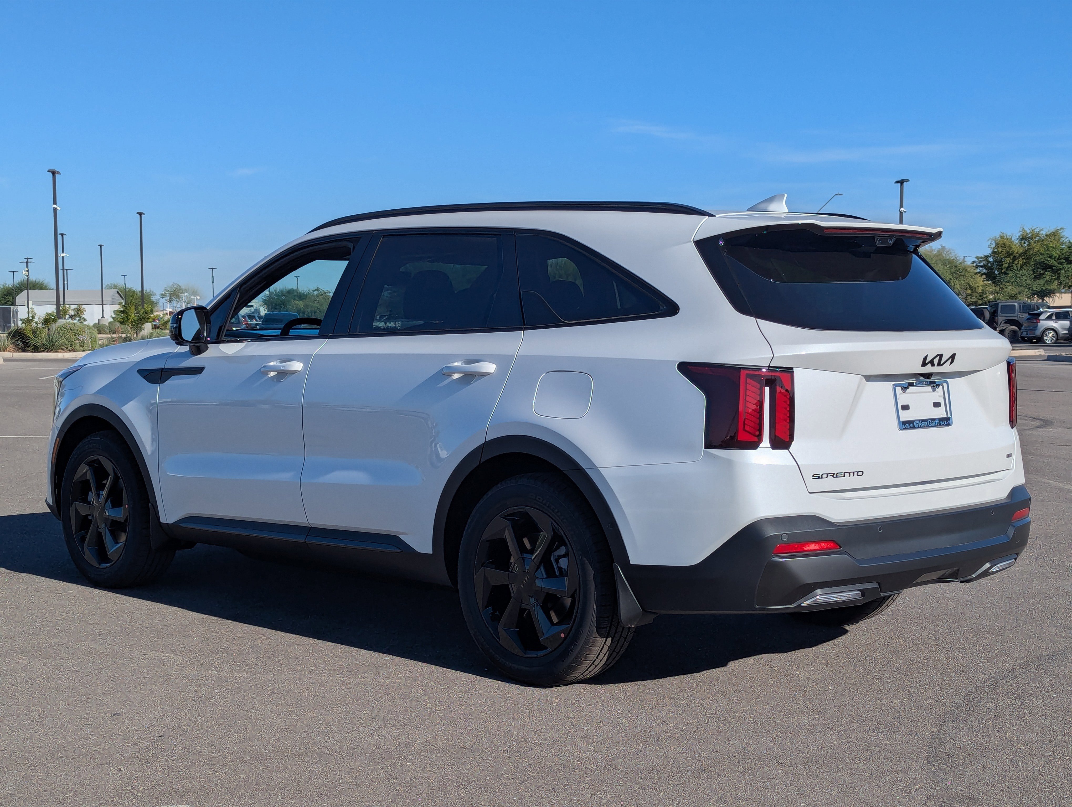New 2026 Snow White Pearl Kia X-Line SX Prestige AWD image 3