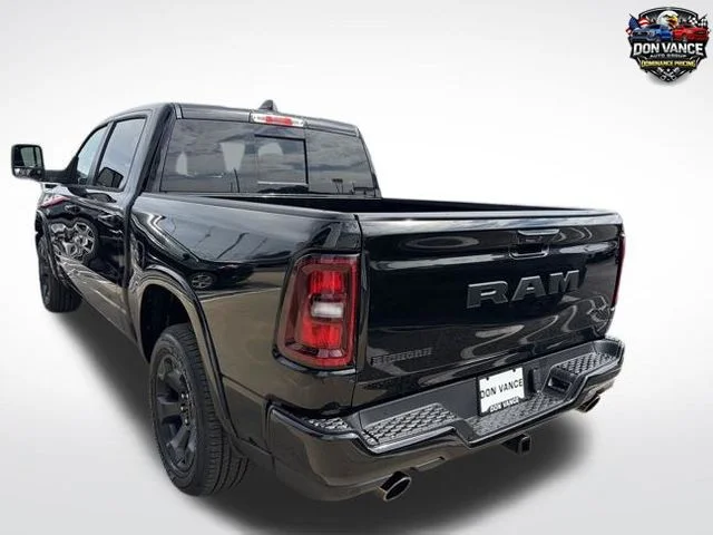 New 2026 Diamond Black Crystal Pearlcoat RAM Big Horn/Lone Star image 4