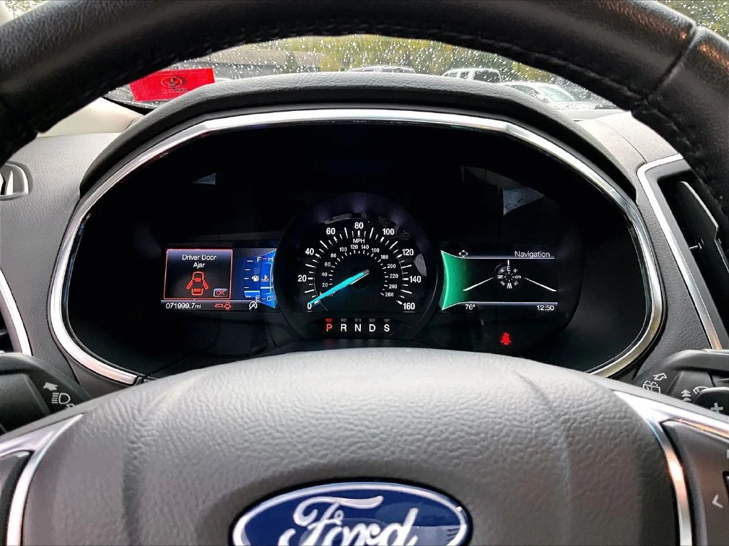 Used 2020 Green Metallic Ford Titanium image 25