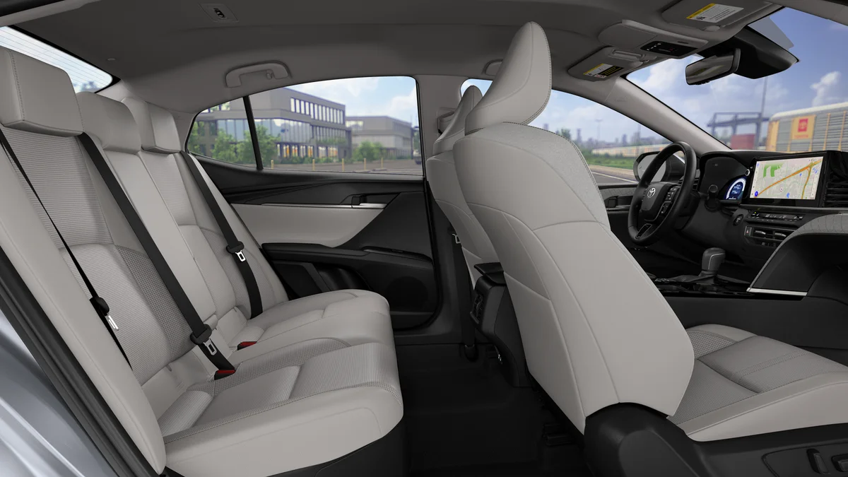 New 2026 Wind Chill Pearl Toyota XLE image 21