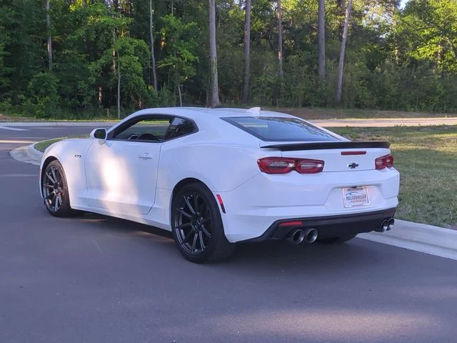 Used 2020 White Chevrolet LT1 image 11