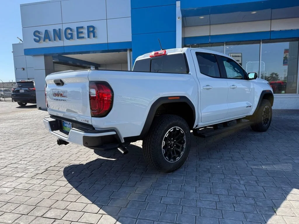 New 2026 Summit White GMC AT4 image 10