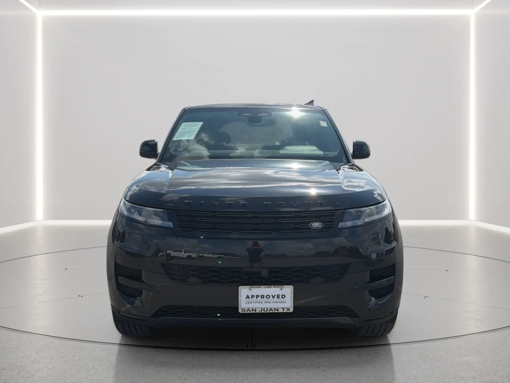 Used 2025 Black Land Rover SE image 11