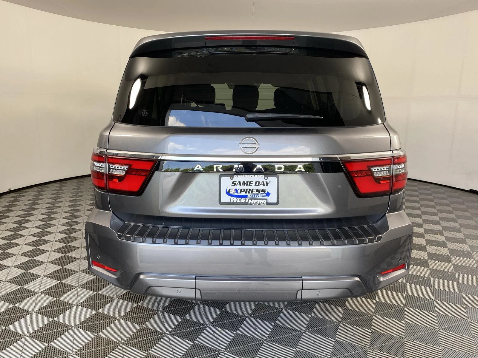 Used 2024 Gun Metallic Nissan SV image 8