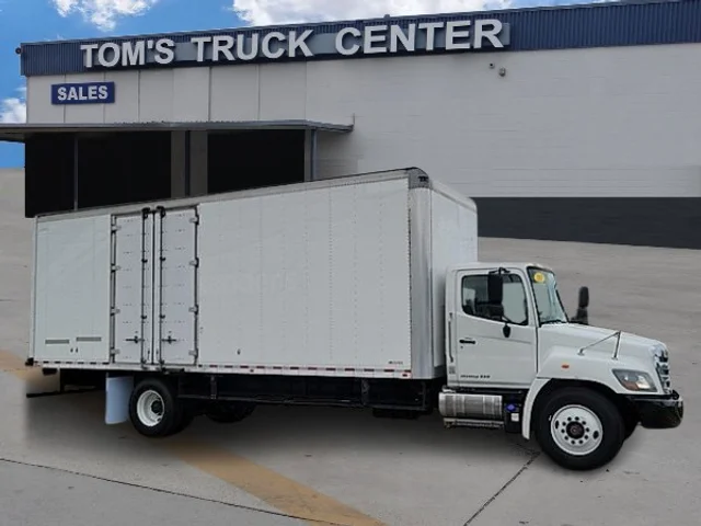 2019 HINO 268A 