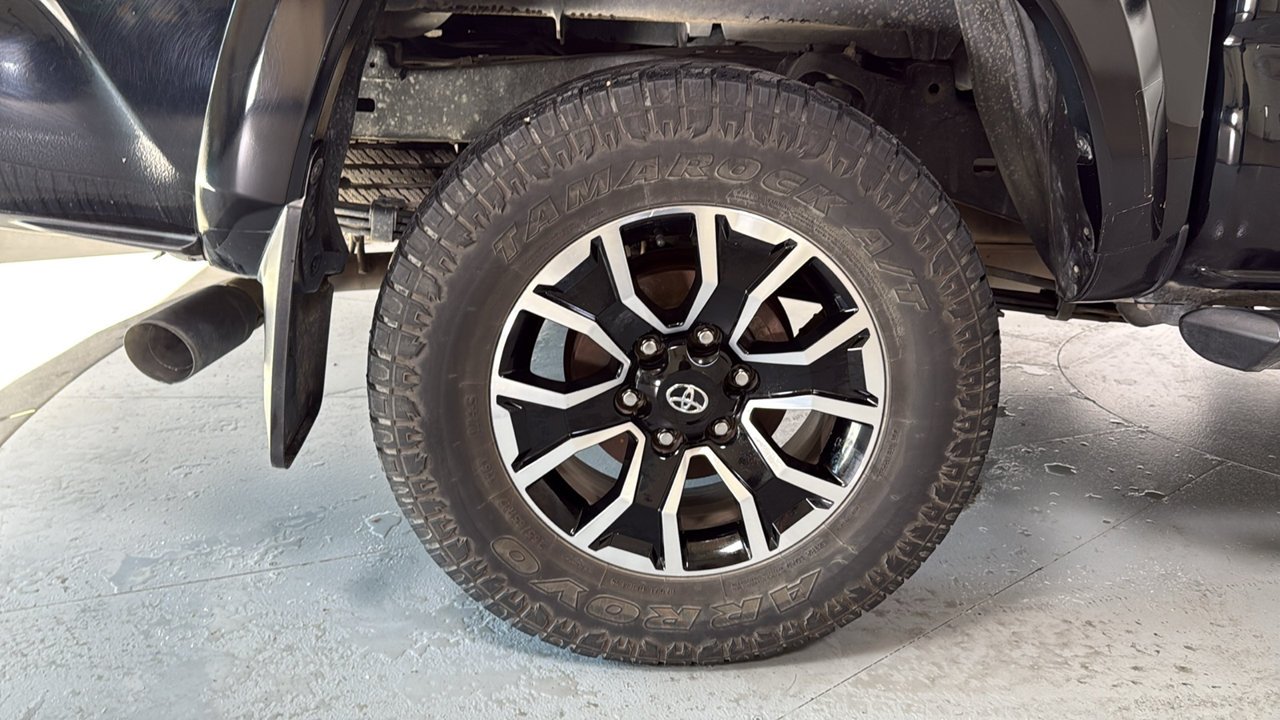 Used 2023 Black Toyota SR5 image 22