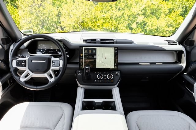 Used 2026 Blue Land Rover S image 18
