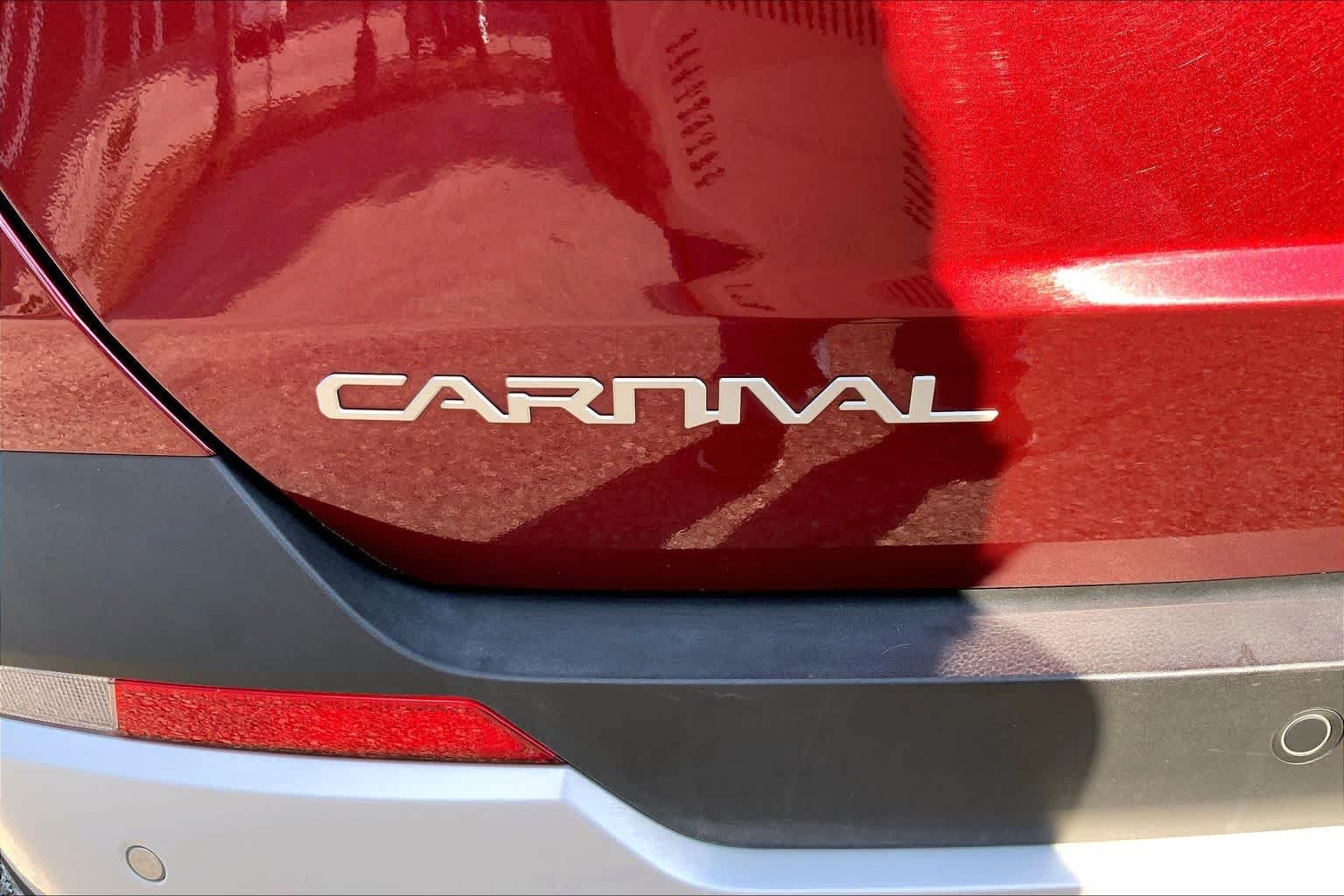 Used 2026 Flare Red Kia LXS image 10
