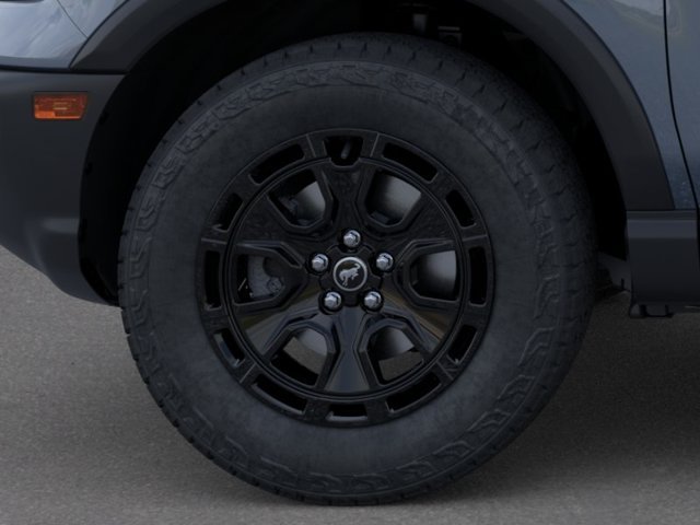 New 2026 Azure Gray Metallic Tri-Coat Ford Badlands image 42