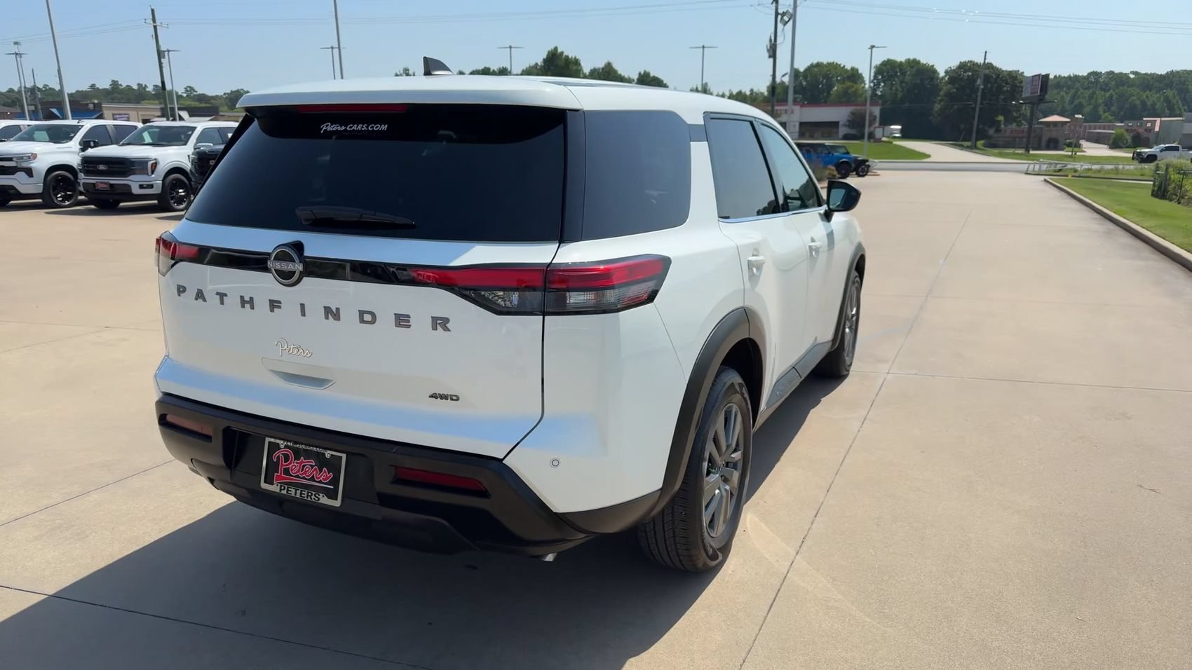 Used 2026 Glacier White Nissan S image 8
