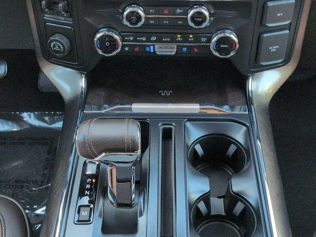 New 2026 White Ford King Ranch image 19