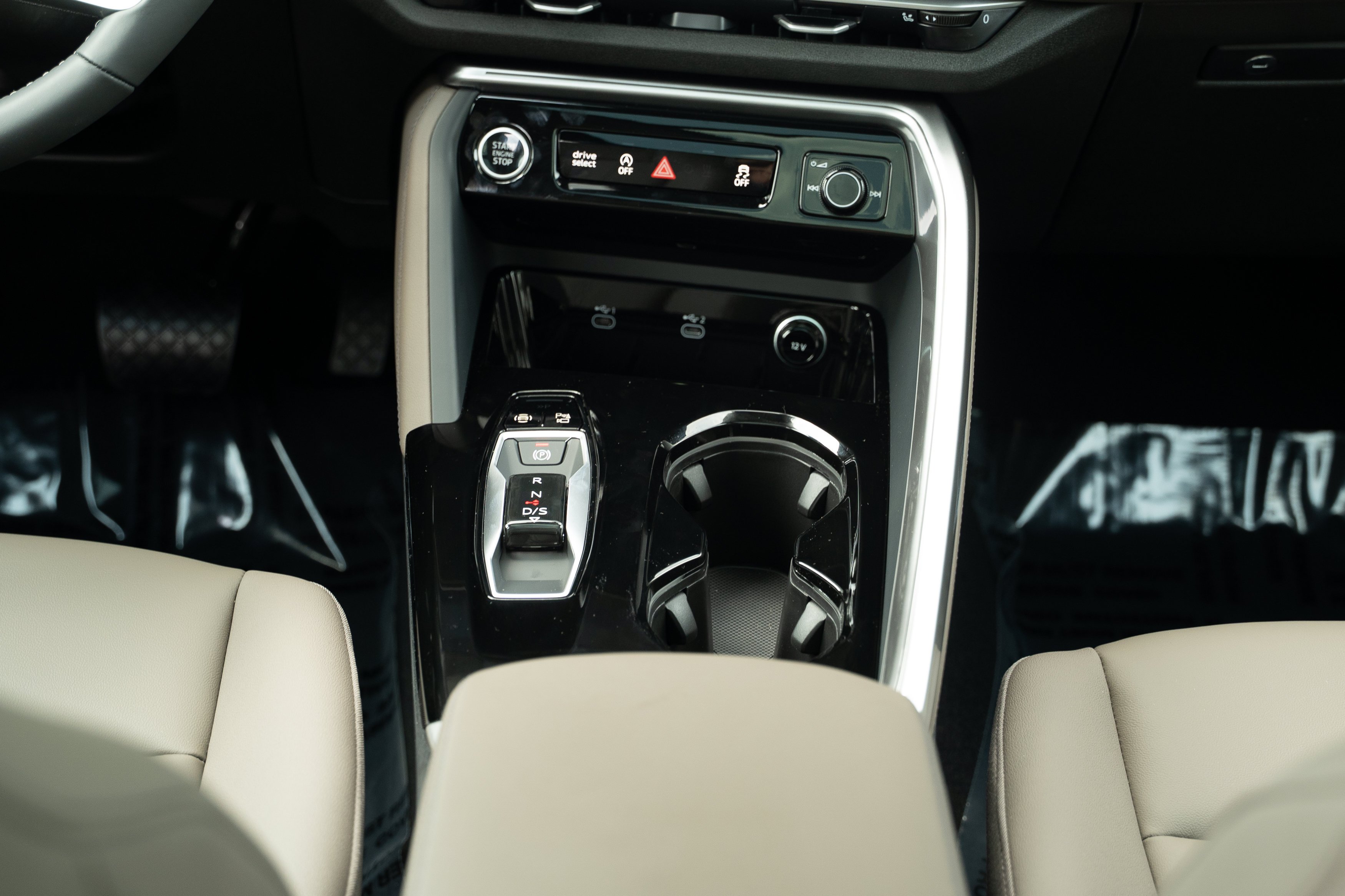 New 2026 Mythos Audi Premium Plus image 18