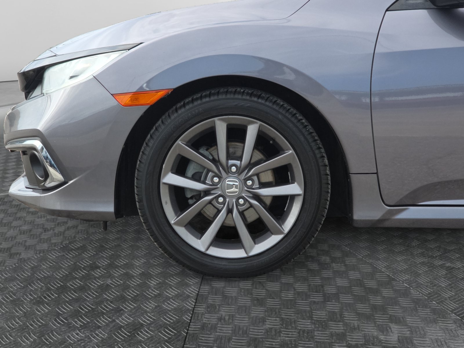 Used 2020 Modern Steel Metallic Honda EX-L image 9