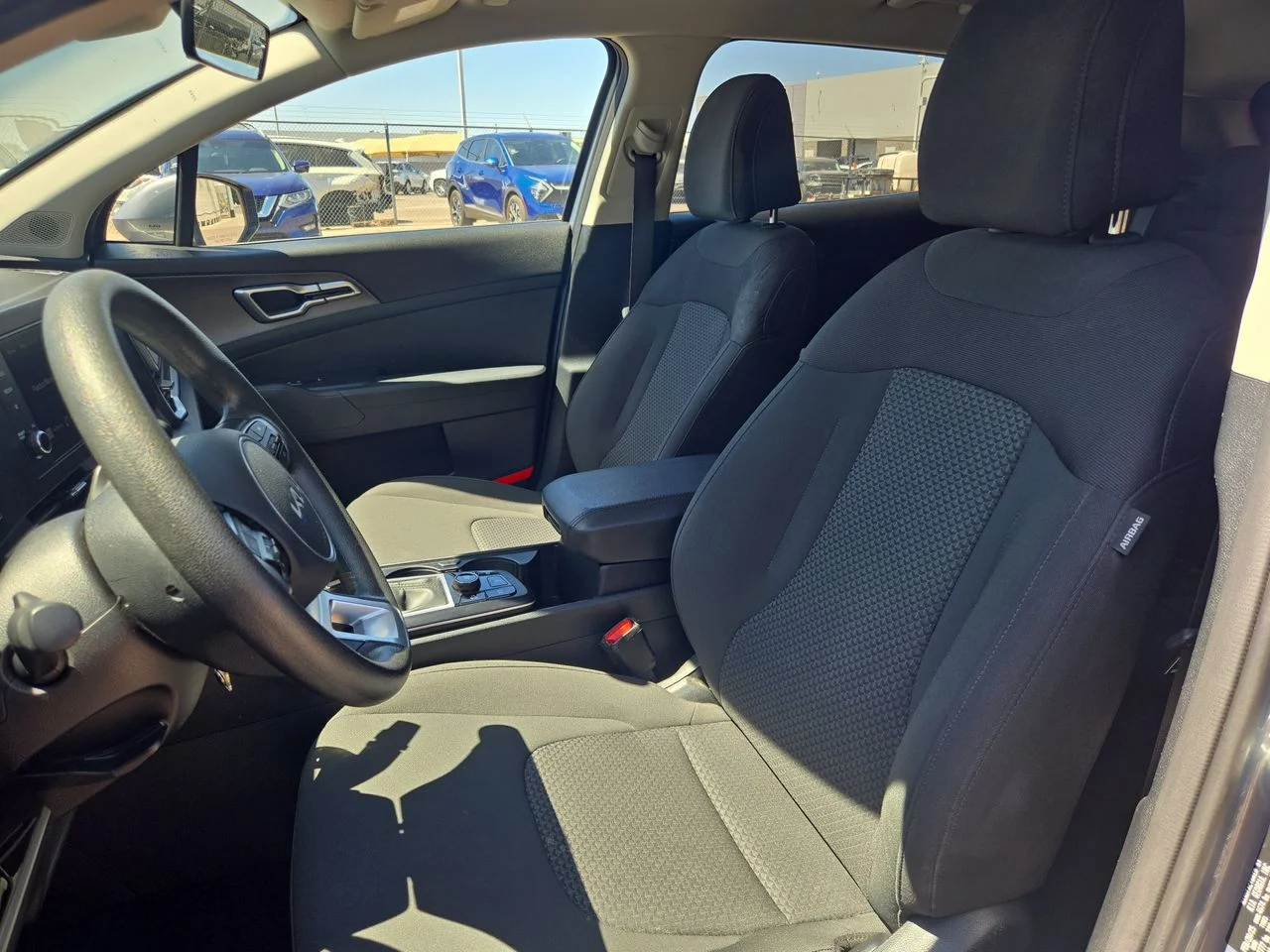 Used 2025 Everlasting Silver Kia LX image 13