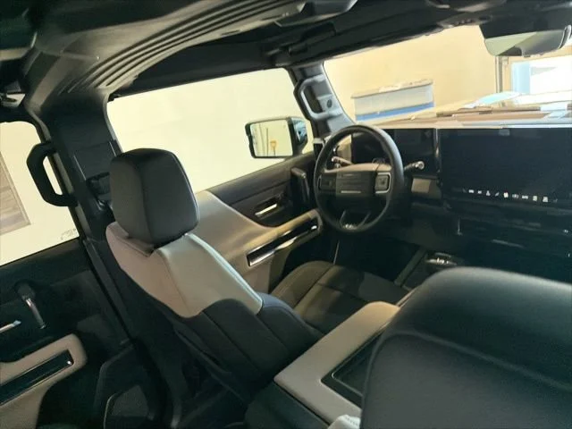 2026 GMC HUMMER EV 2X - Photo 29