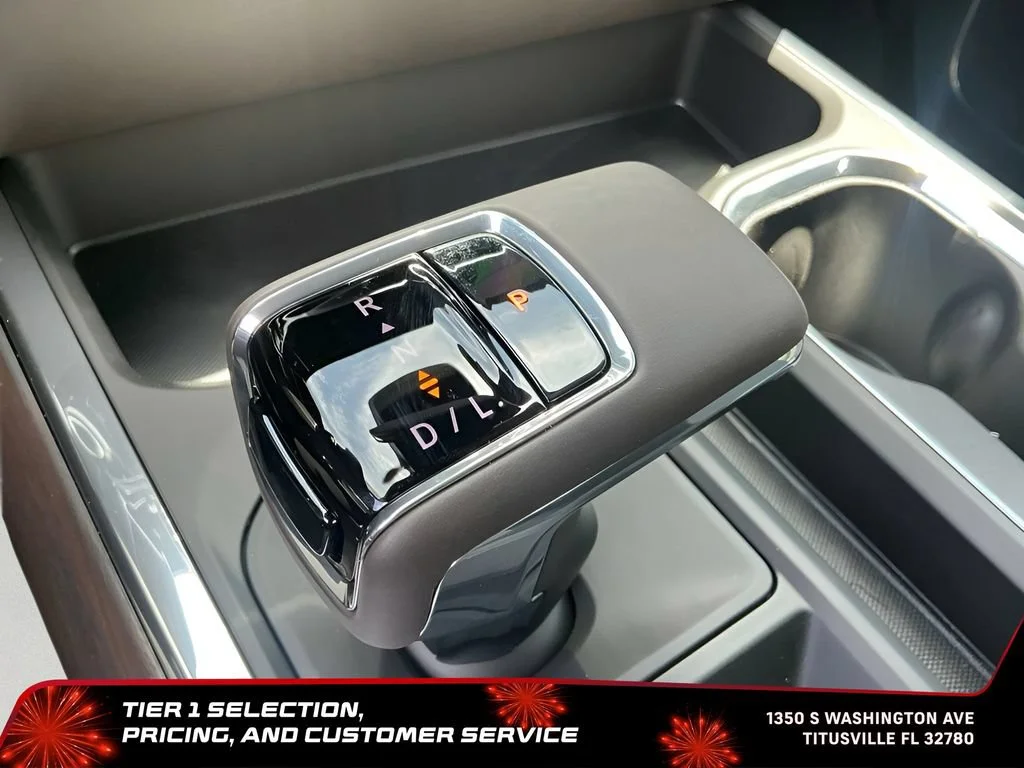 New 2026 Sterling Metallic GMC SLT image 41