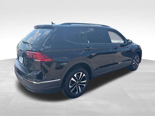 Used 2022 Black Volkswagen 2.0T S image 5