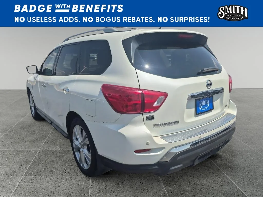 Certified Used 2018 White Nissan SL image 6