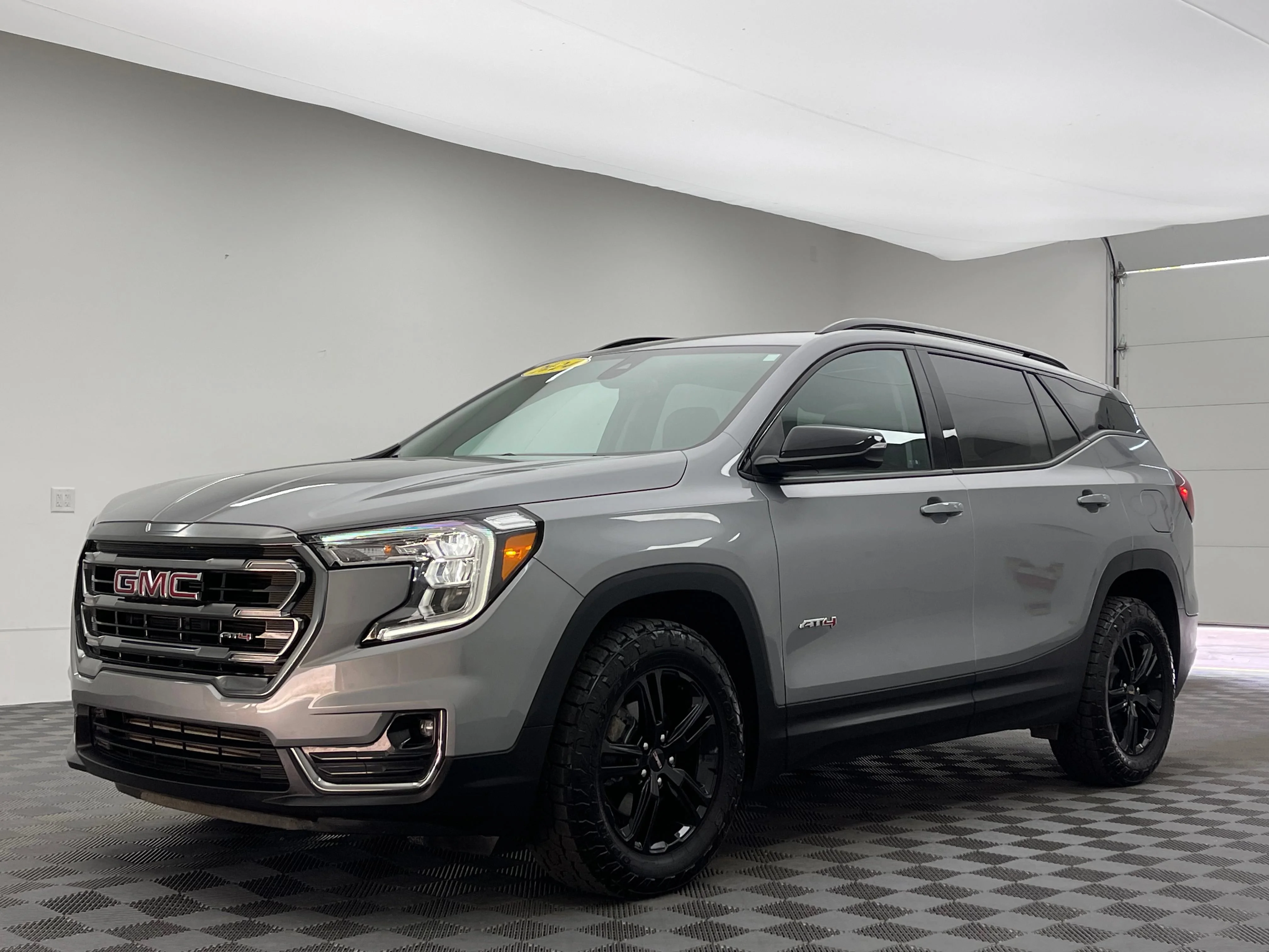Used 2024 Sterling Metallic GMC AT4 image 2