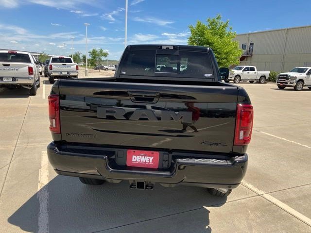 New 2026 Diamond Black Crystal Pearl-Coat Exterior Paint RAM Laramie image 6