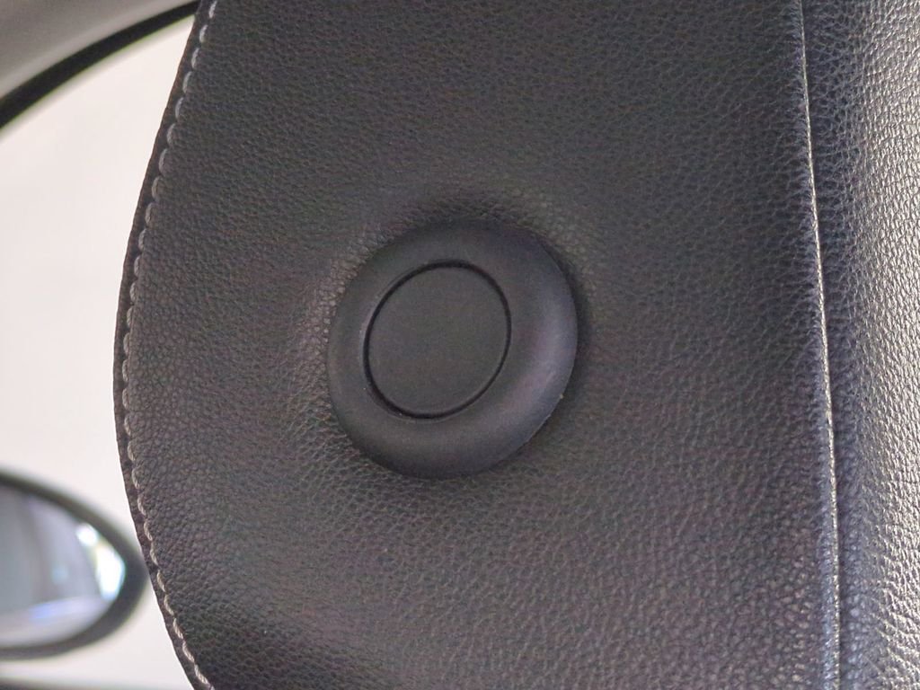 2025 Volkswagen Jetta SE - Photo 20