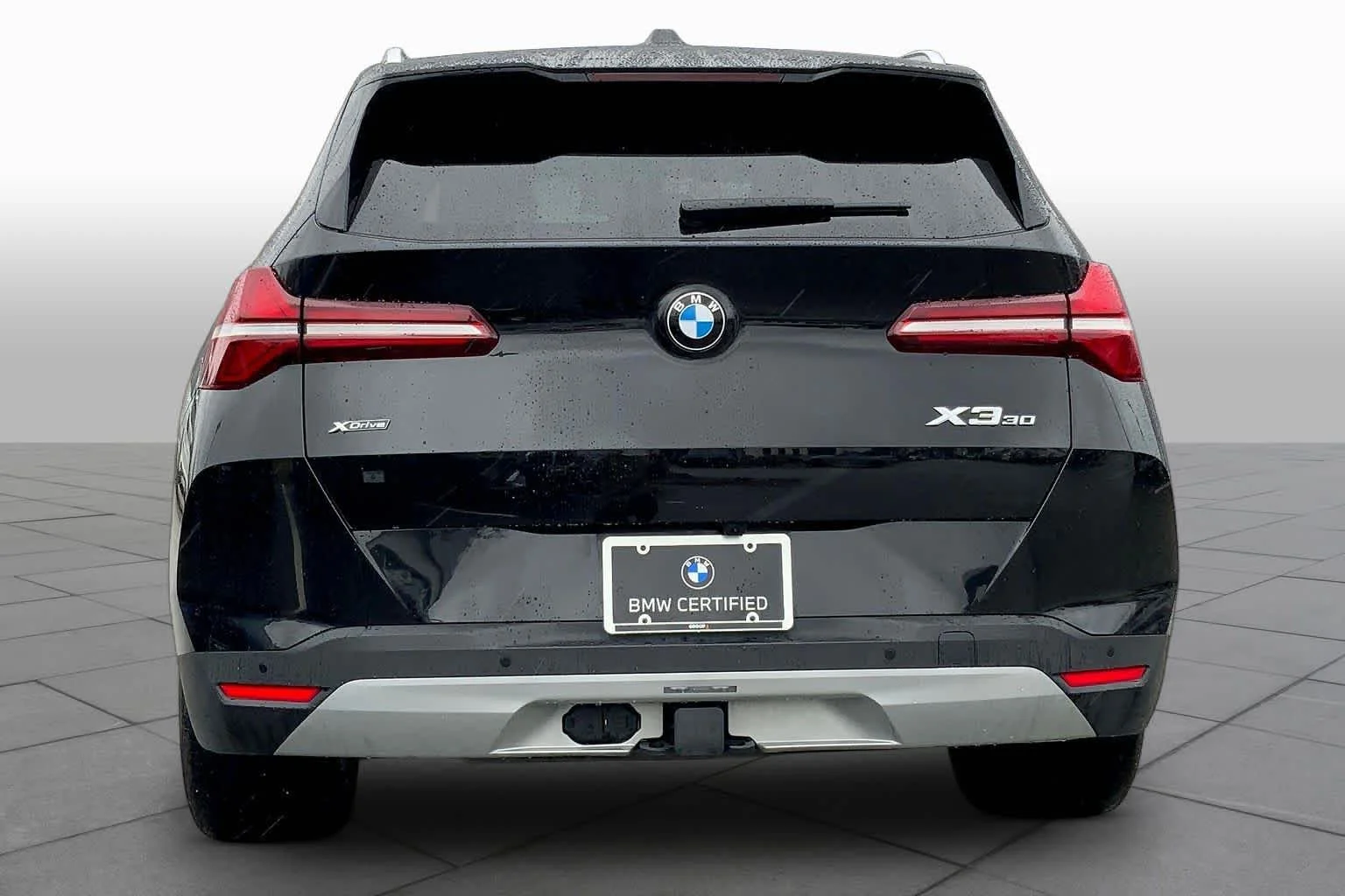 New 2026 Black Sapphire Metallic BMW 30 xDrive image 4