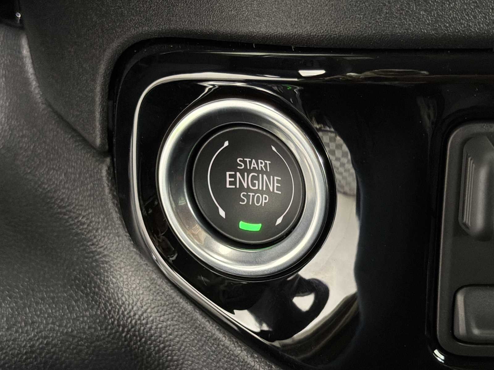 2026 GMC Sierra 1500 SLT - Photo 30