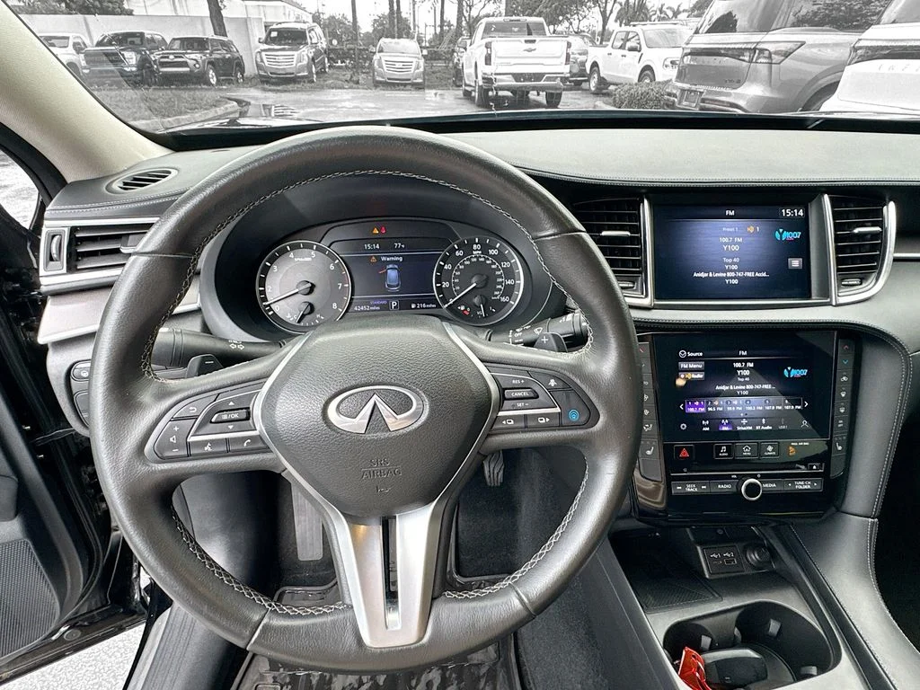 Certified Used 2023 Black INFINITI LUXE image 12