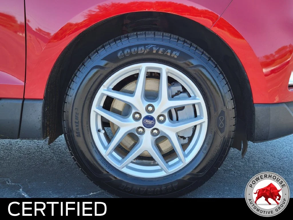 Used 2022 Red Ford SEL image 12