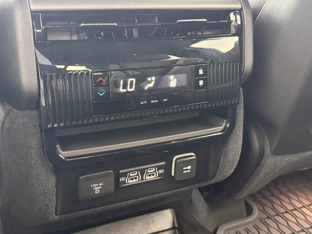 Used 2026 BLACK Jeep Upland image 30