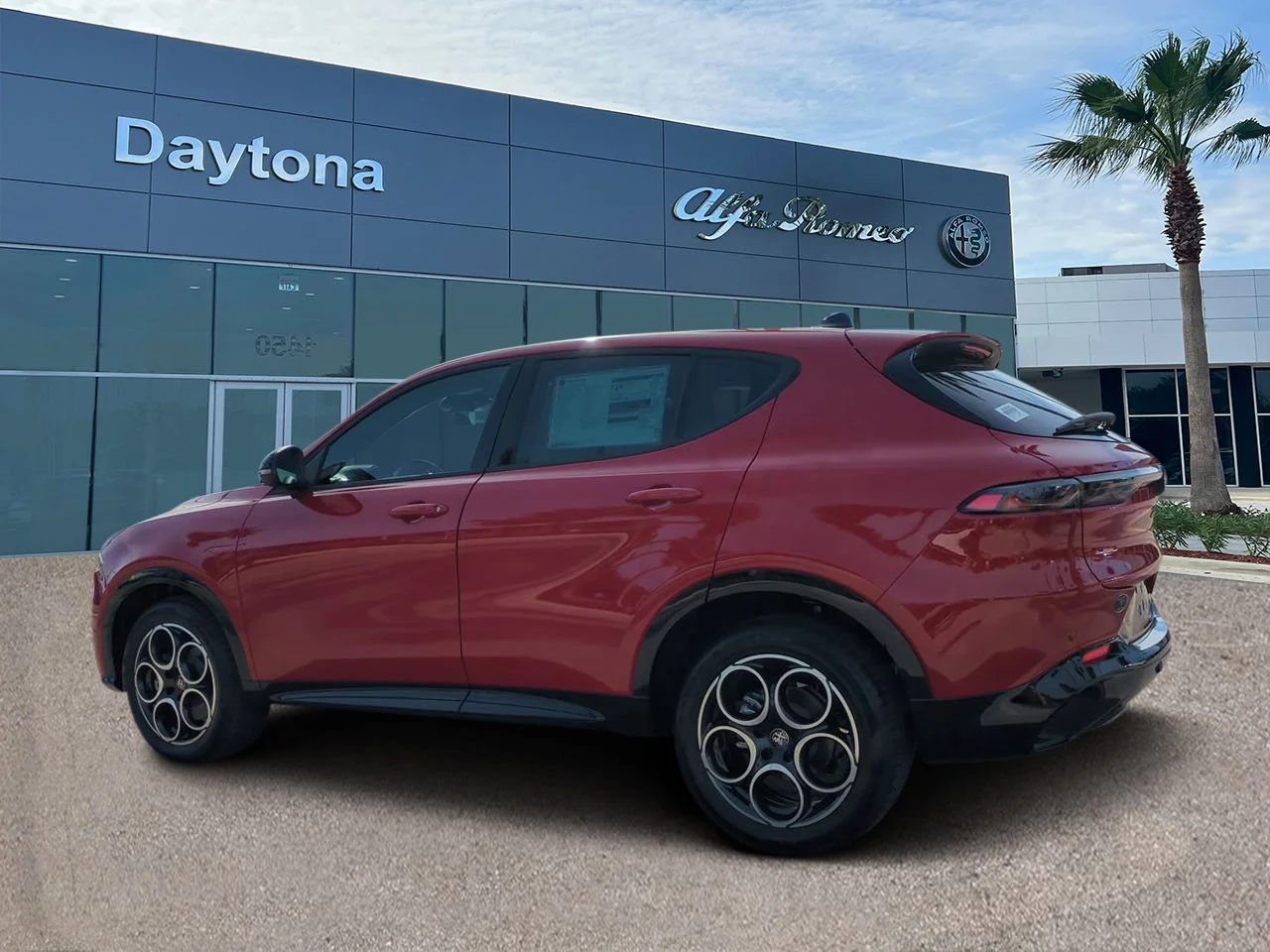 New 2025 Alfa Rosso (Red) Exterior Paint Alfa Romeo  image 5