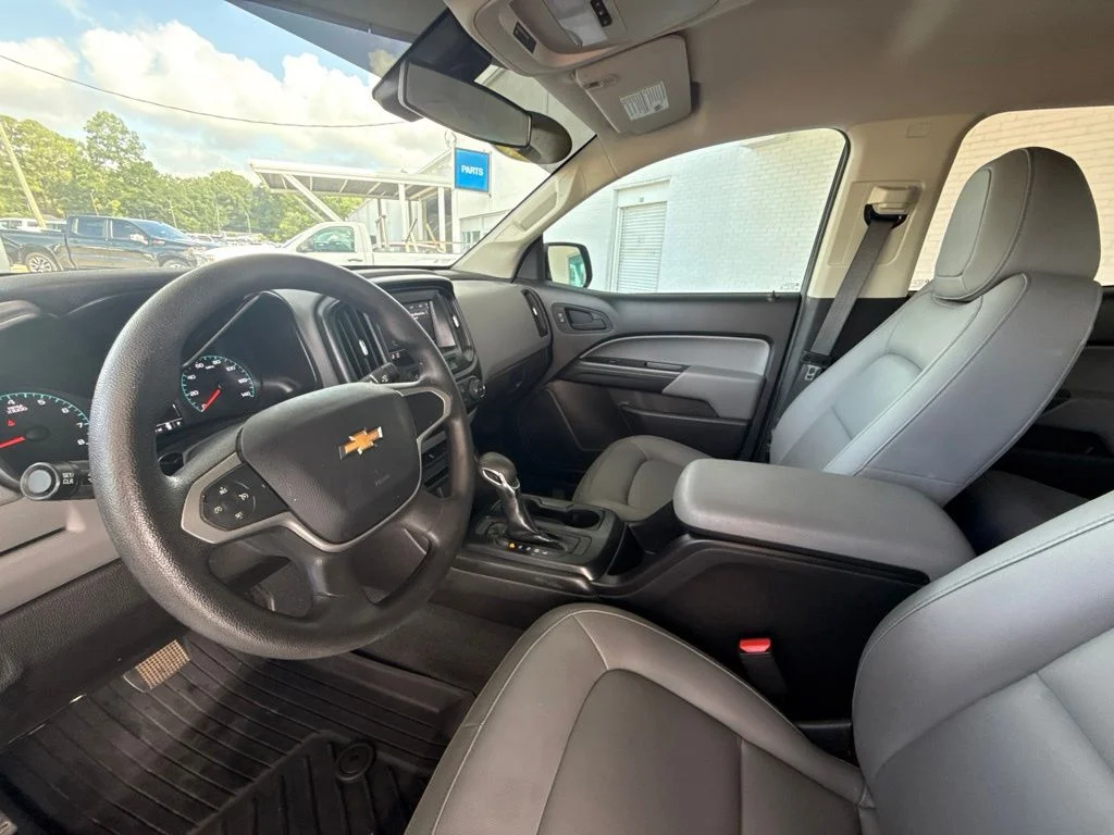 Used 2022 White Chevrolet Work Truck image 17