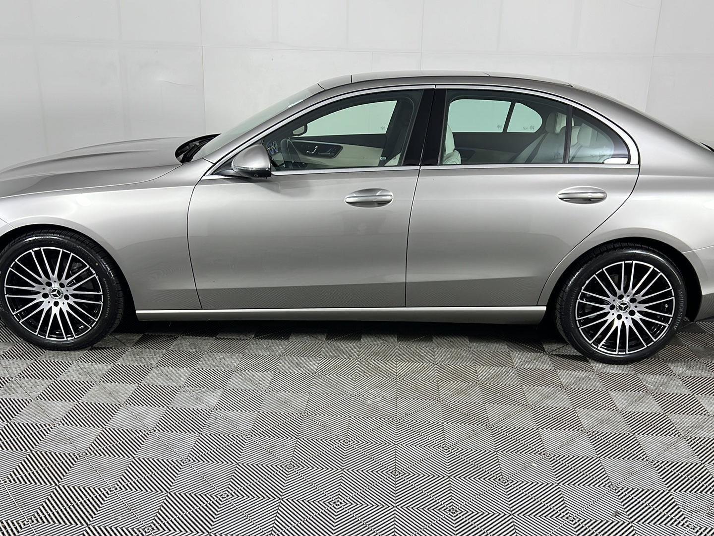 Certified Used 2024 Mojave Silver Metallic Mercedes-Benz C 300 image 27