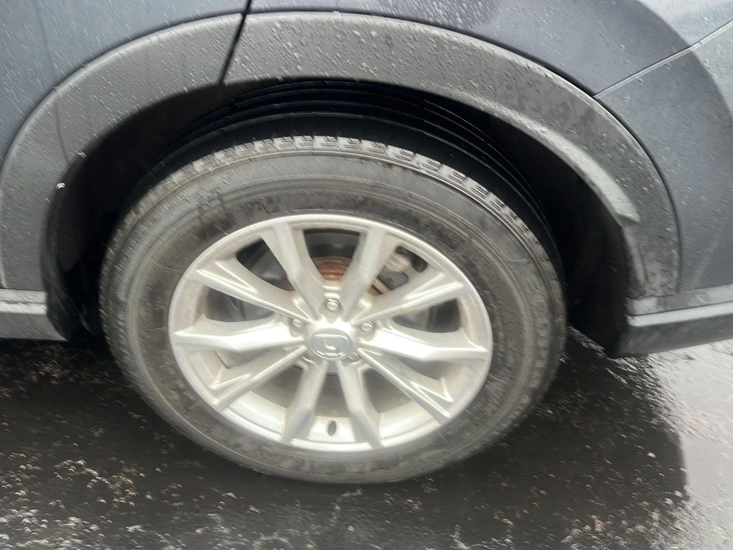 Used 2024 Meteorite Gray Metallic Honda EX image 11