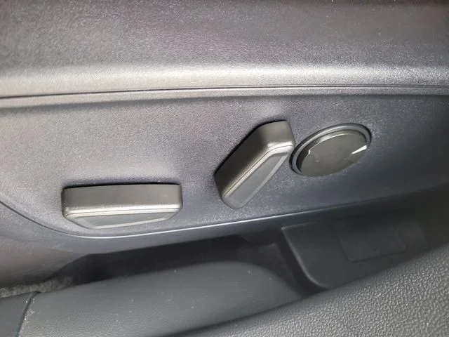 Used 2025 Beige Ford Outer Banks image 20