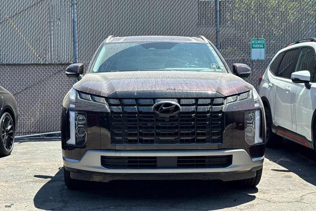 Used 2024 Red Hyundai SEL image 3