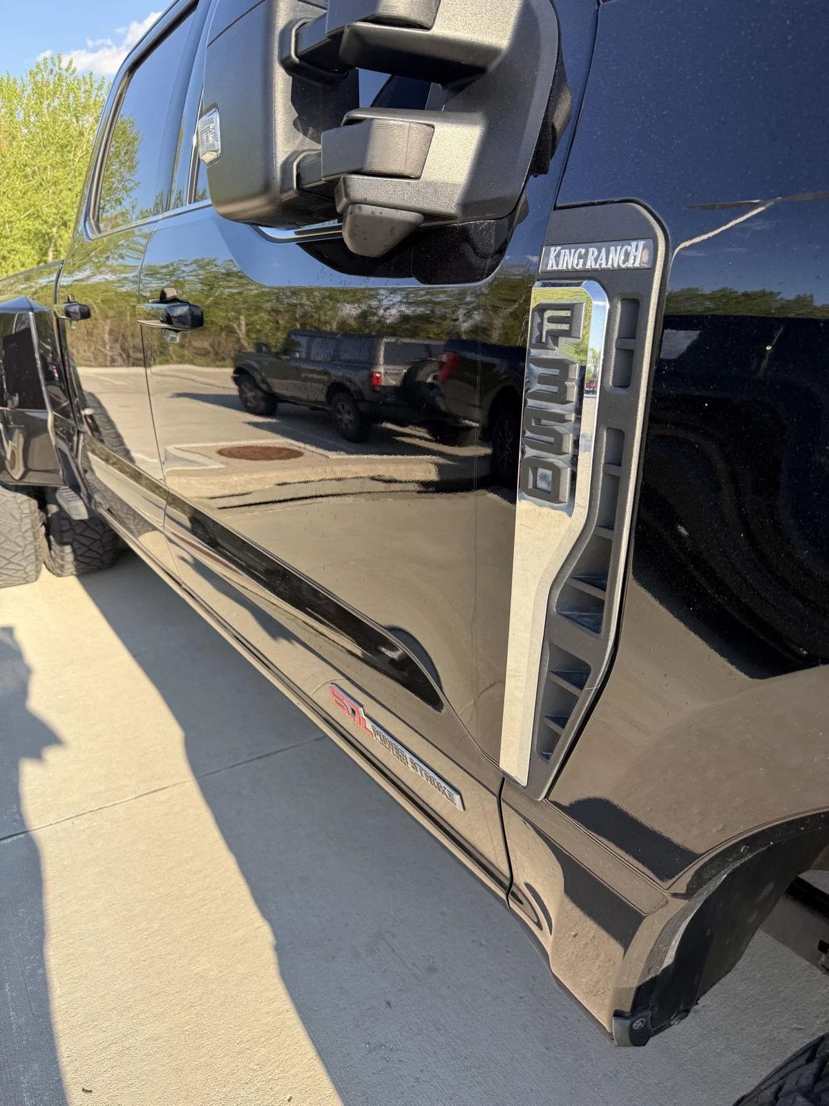 Certified Used 2024 Agate Black/Darkened Bronze Ford King Ranch image 13