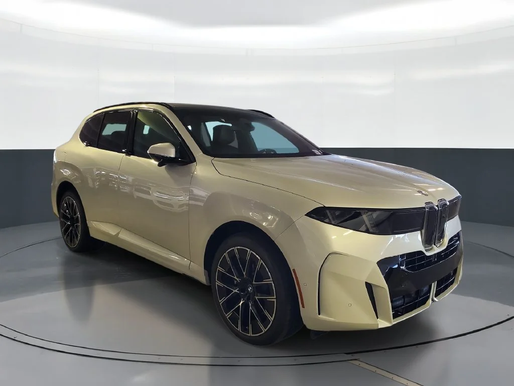 New 2027 White BMW  image 2