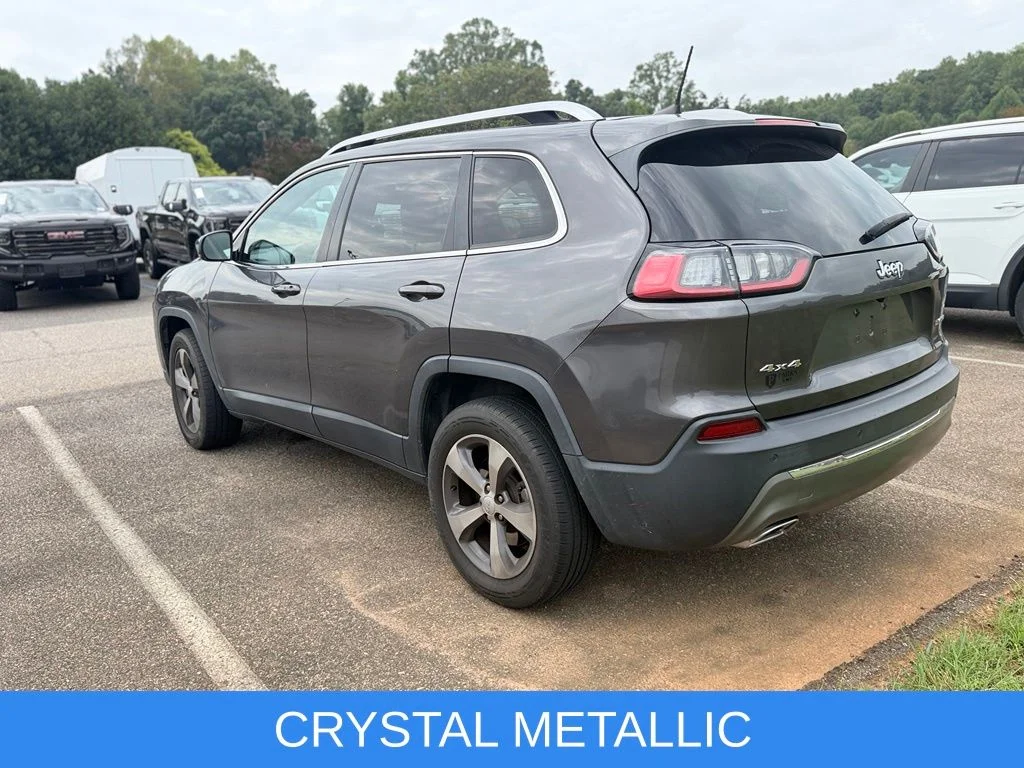 Used 2019 Gray Jeep Limited image 6
