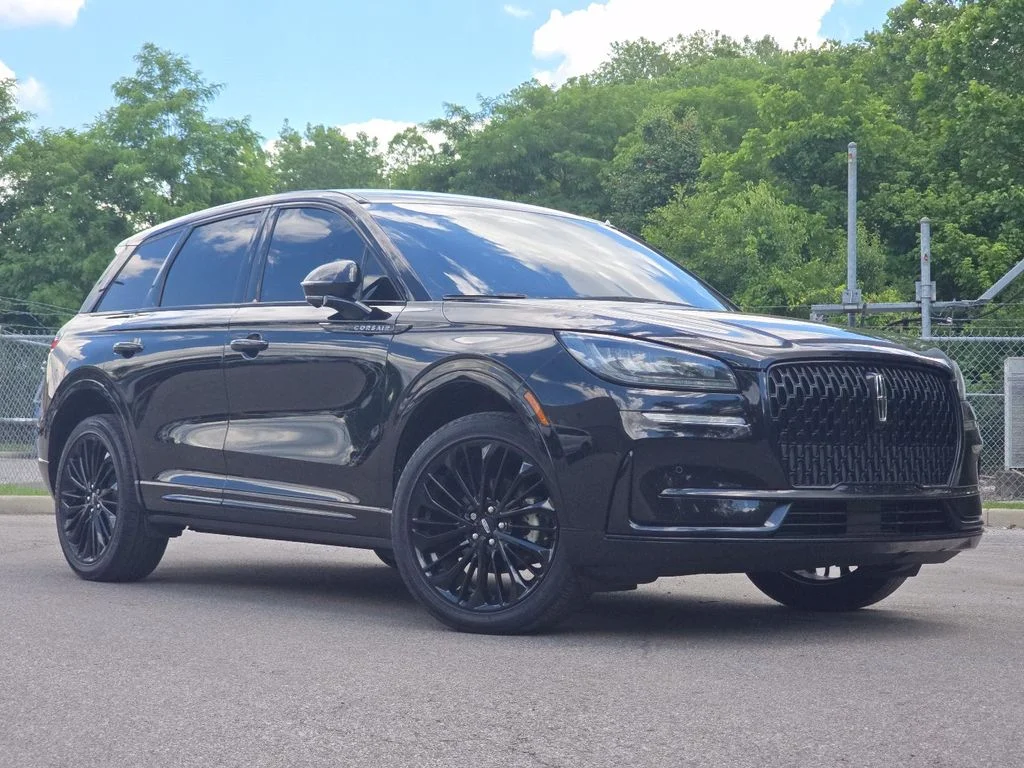 2023 Lincoln Corsair Standard AWD photo