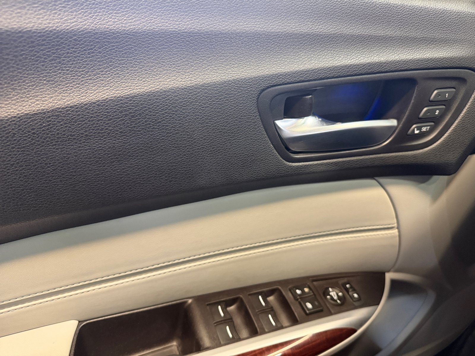 Used 2015 Blue Acura Tech image 17