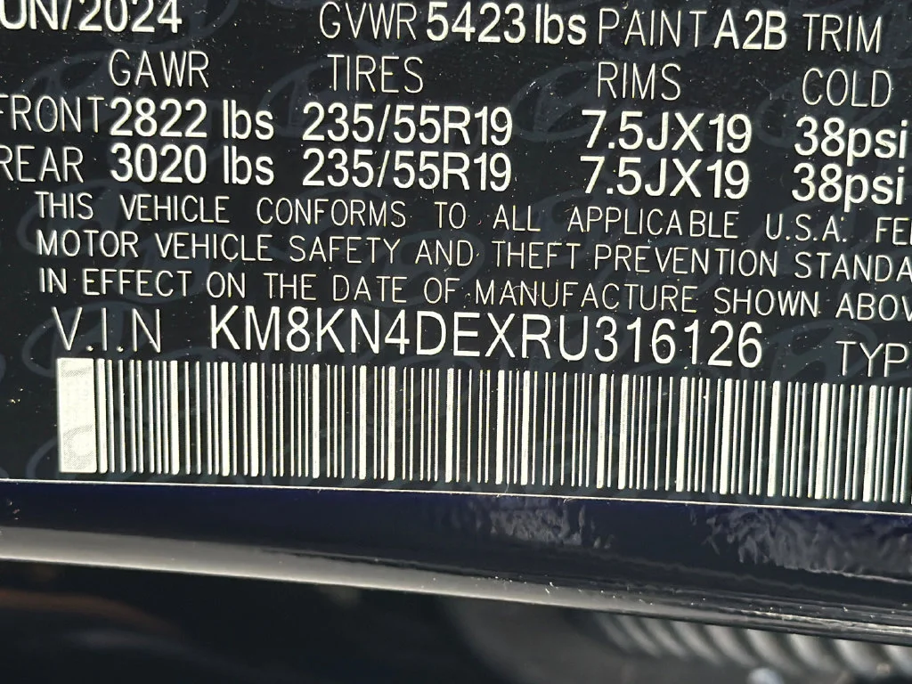 Used 2024 Black Hyundai SEL image 31