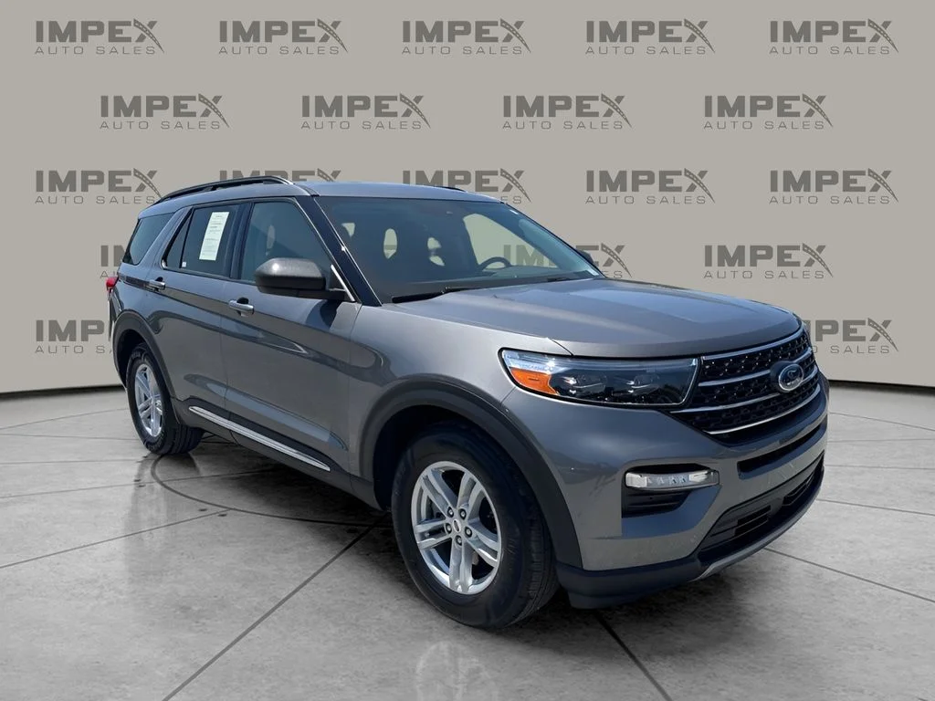 Used 2021 Gray Ford XLT image 7
