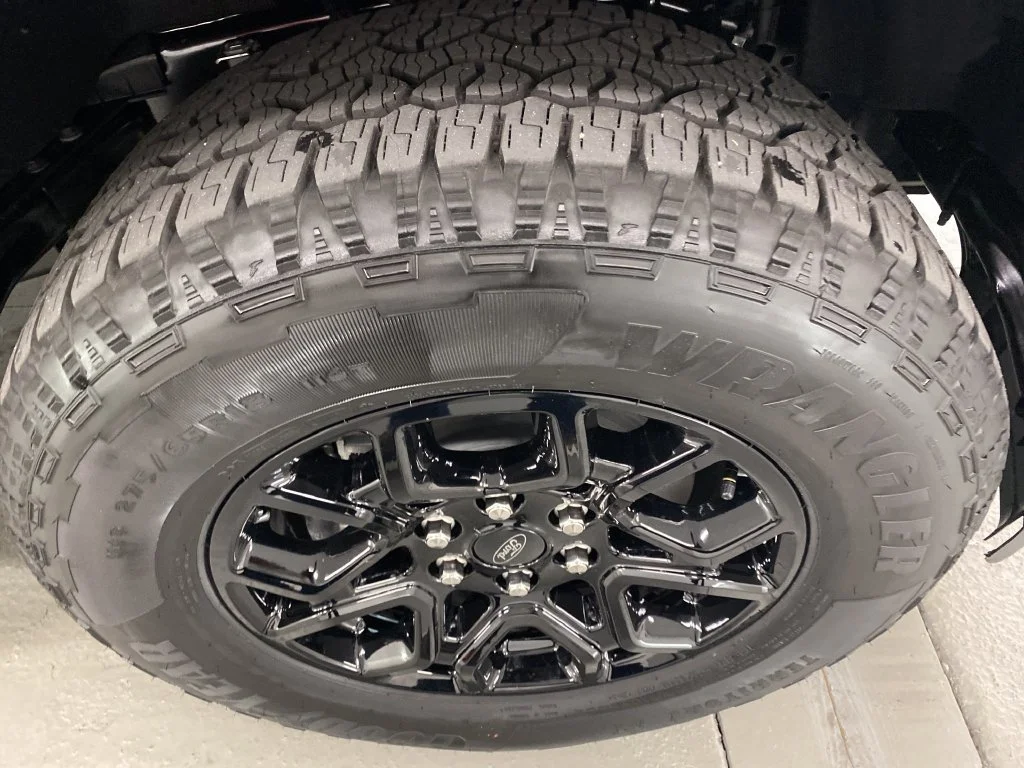 New 2026 Gray Ford XLT image 5