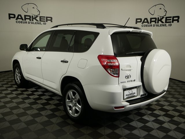 Used 2009 Super White Toyota w/ Extra Value Pkg image 7