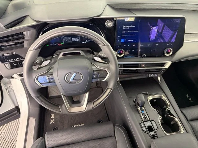 Used 2025 White Lexus 350h Luxury image 29